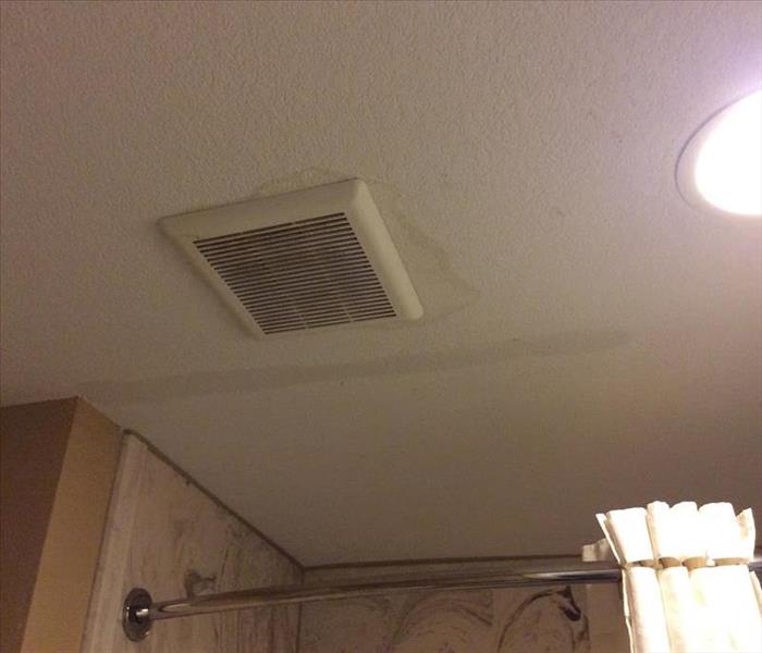 ceiling vent with water ring around it